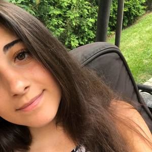 Meet your Posher, Sarah